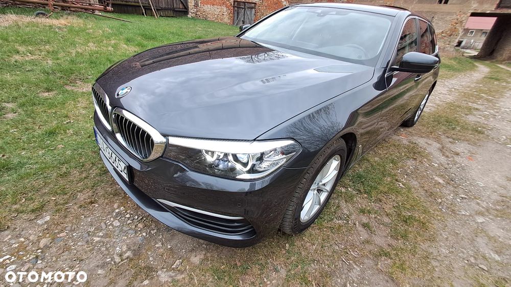 BMW Seria 5 520d M Sport Edition - 8