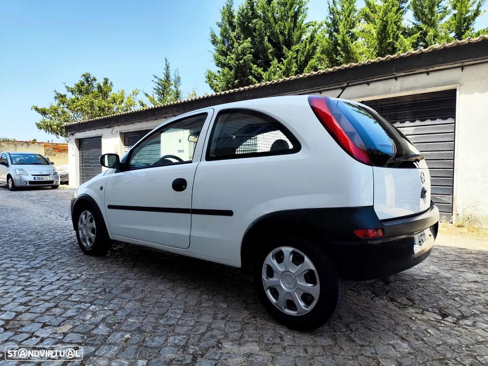 Opel Corsa 1.7 Di - 32
