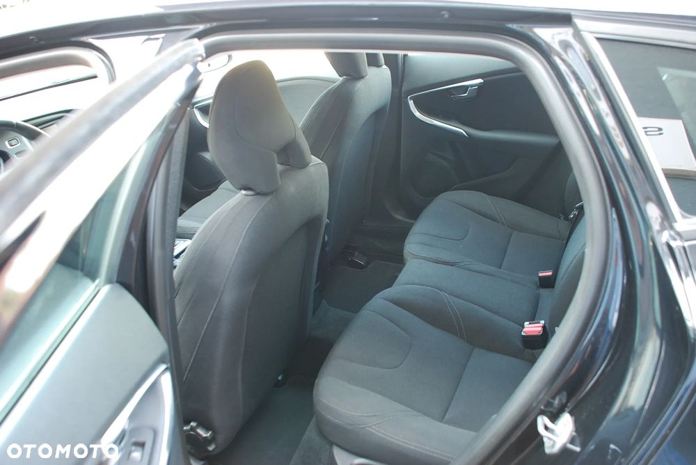 Volvo V40 T2 - 14