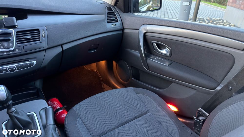 Renault Laguna 2.0 DCi Dynamique - 17