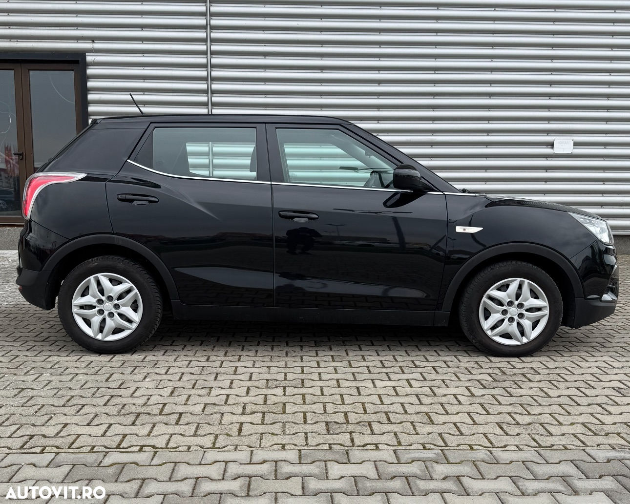 SsangYong Tivoli - 14