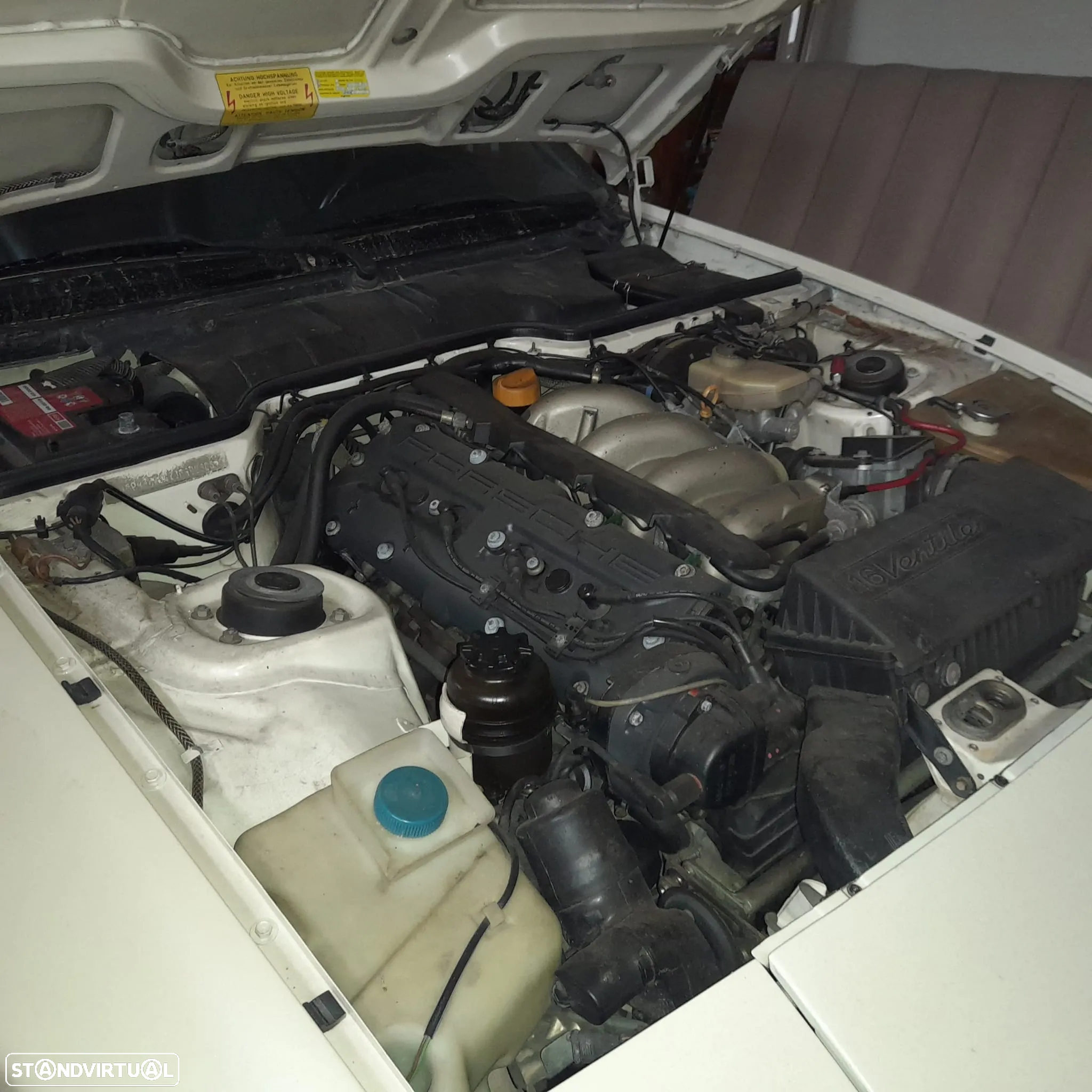 Porsche 944 S - 14