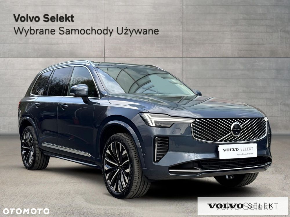 Volvo XC 90 - 9