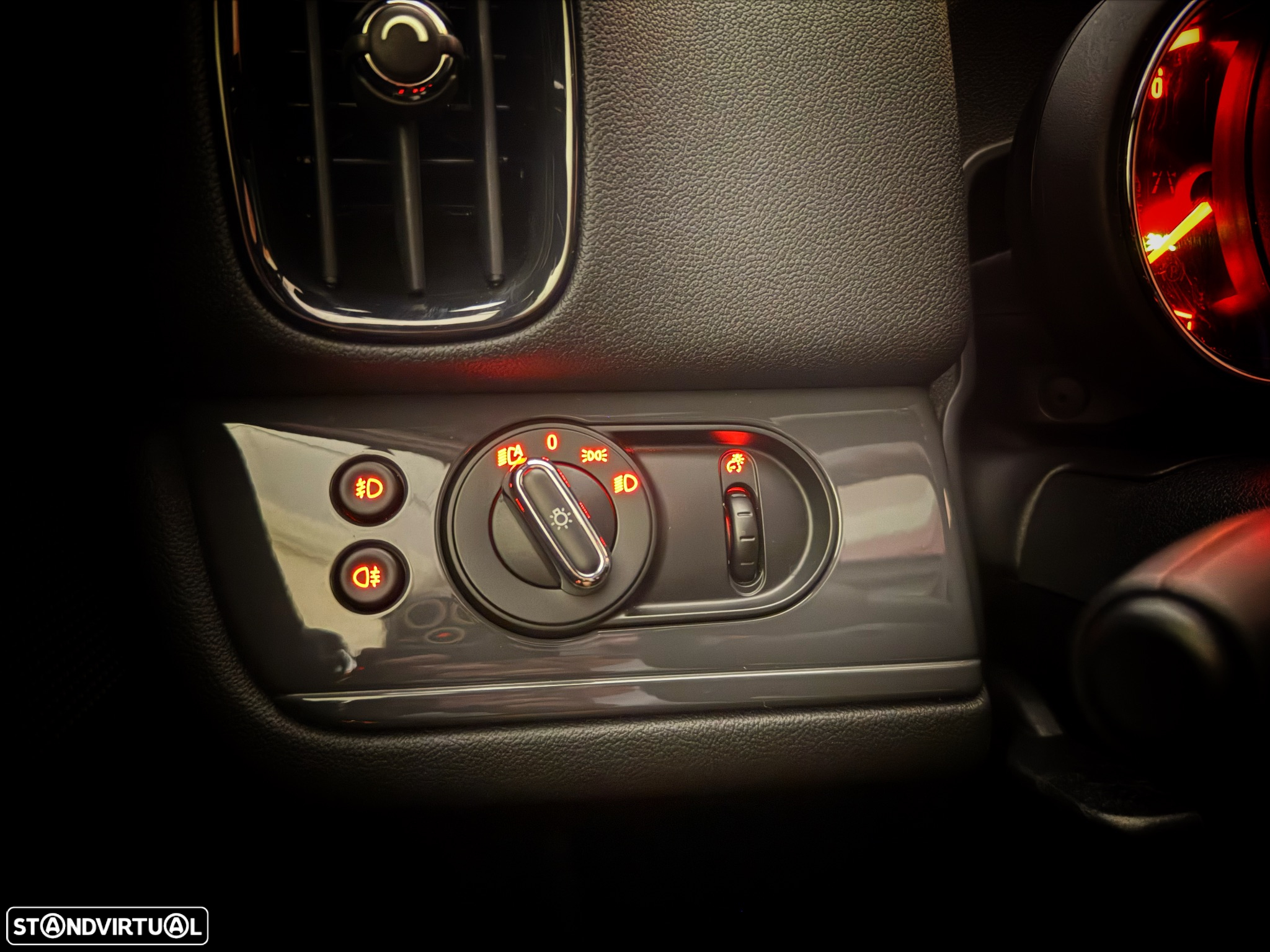 MINI Countryman One D Auto - 27