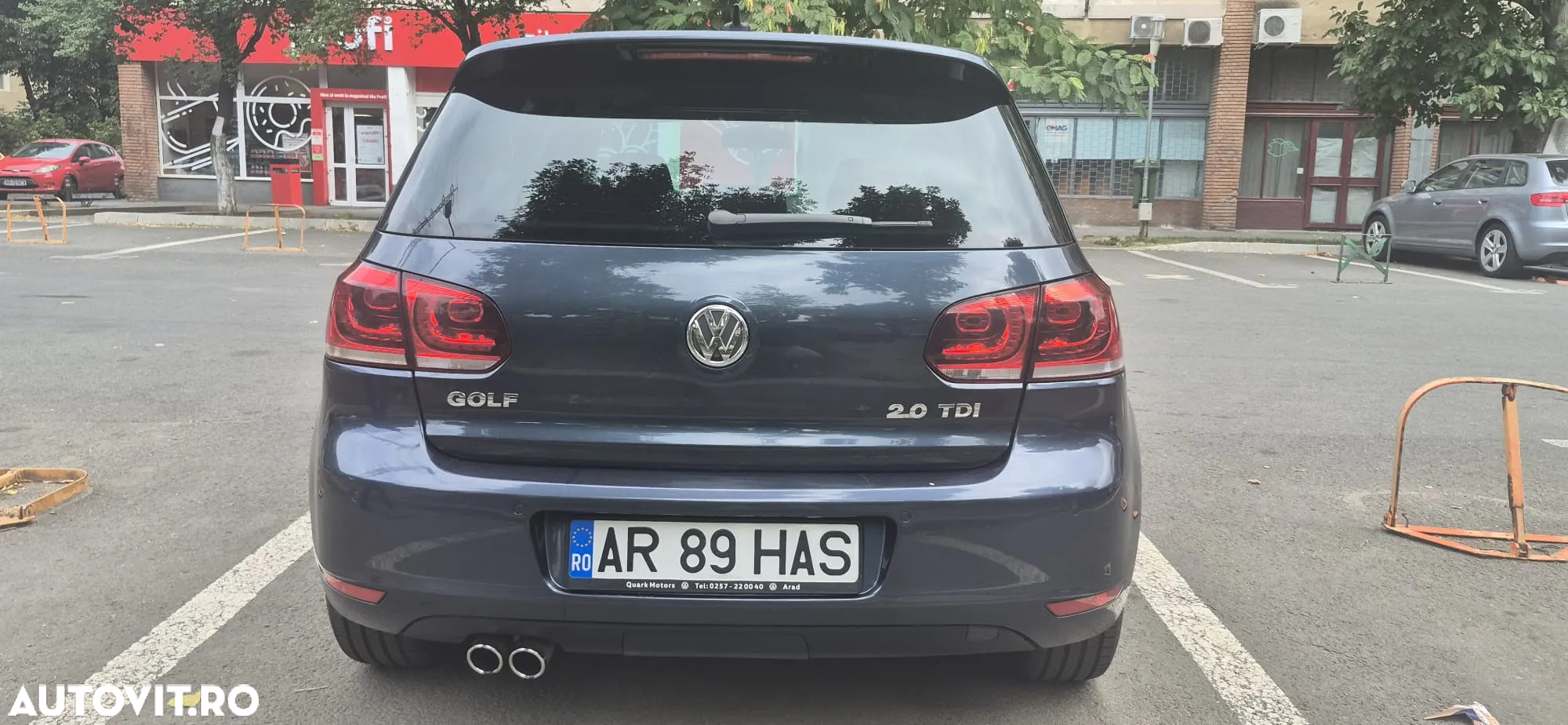 Volkswagen Golf - 18