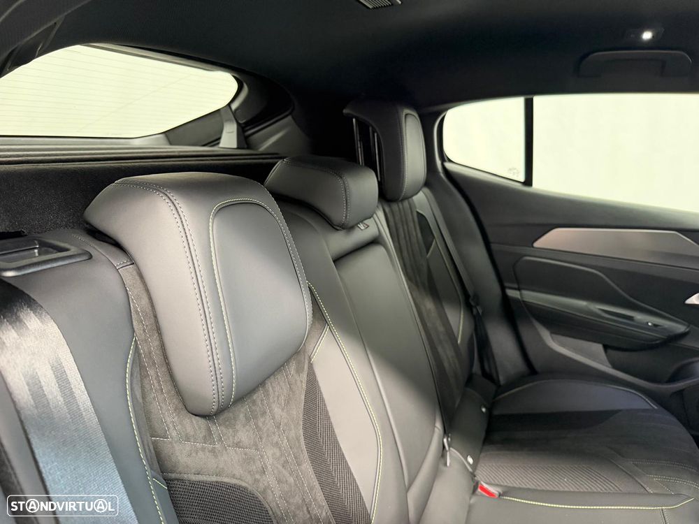 Peugeot 408 1.6 Hybrid GT e-DCS7 - 19
