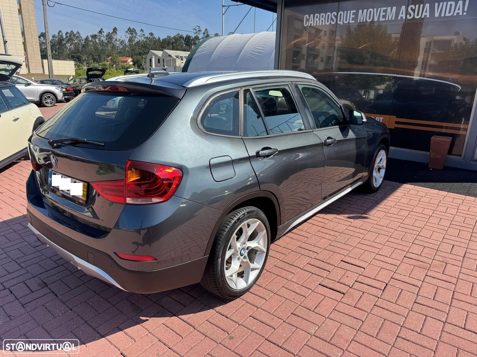 BMW X1 16 d sDrive xLine - 41