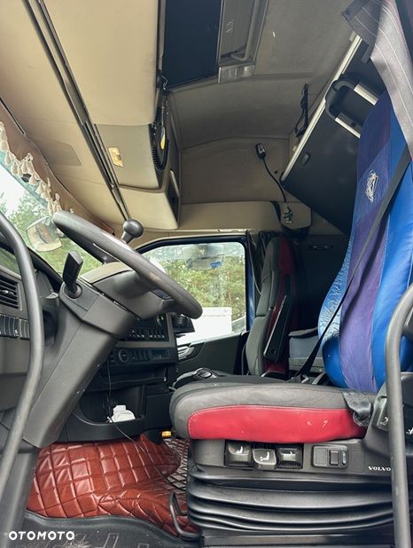 Volvo FH4 500 GLOB I-SHIFT I-PARCOOL 2xALUTANK SPOJLERY KLIMA WEBASTO LODÓWKA LOW DECK EURO 6 2015 - 6