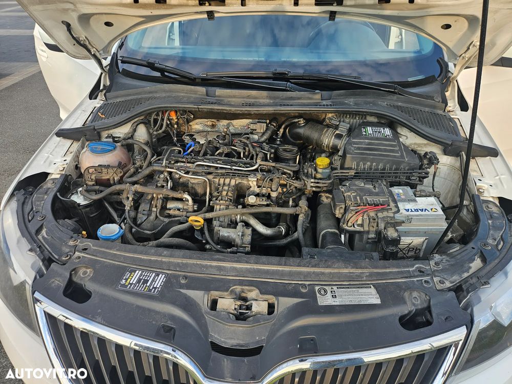Skoda RAPID 1.6 TDI Ambition - 15