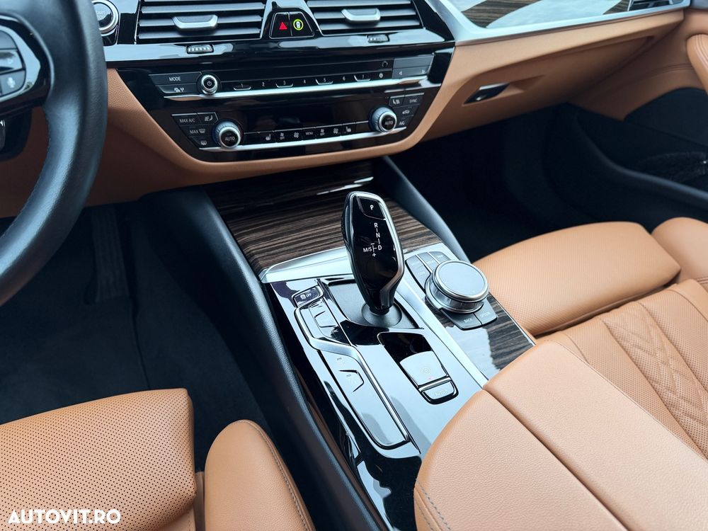 BMW Seria 5 530e AT PHEV - 27