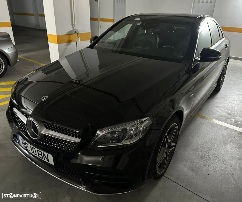 Mercedes-Benz C 300 h AMG Line - 3