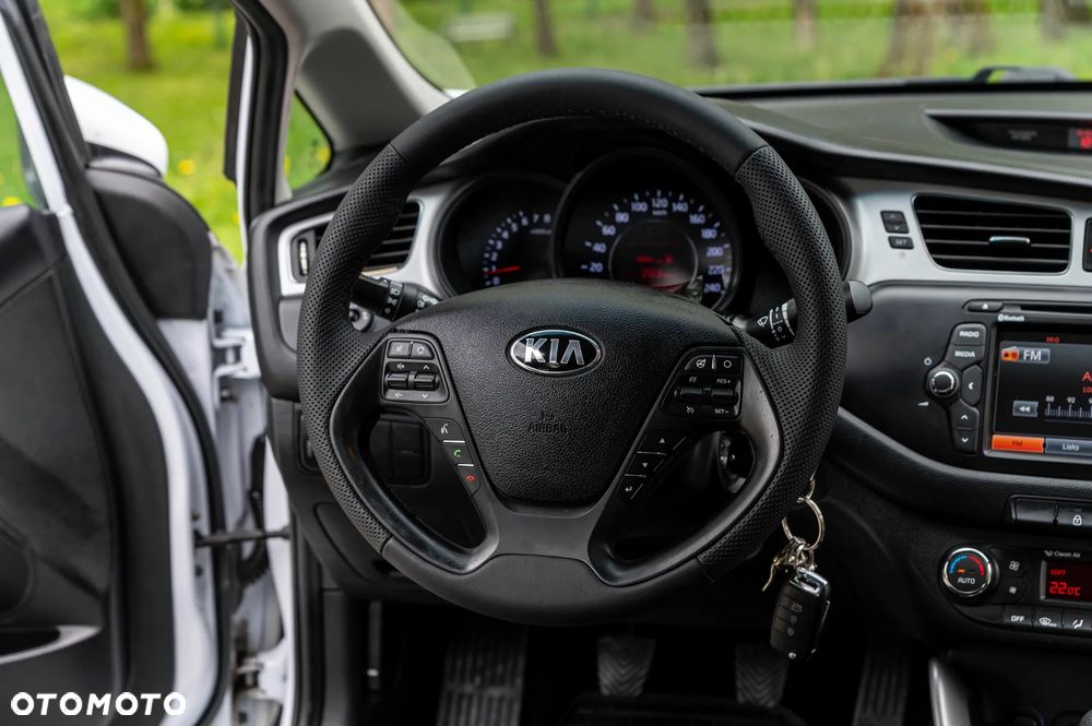 Kia Ceed 1.4 CVVT Vision - 21