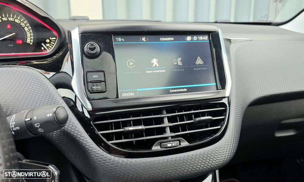 Peugeot 2008 PureTech 130 Stop&Start GT-Line Edition - 16