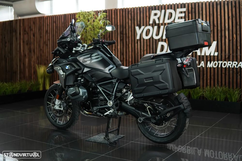 BMW R 1250 GS TRIPLE BLACK Rebaixada - 37