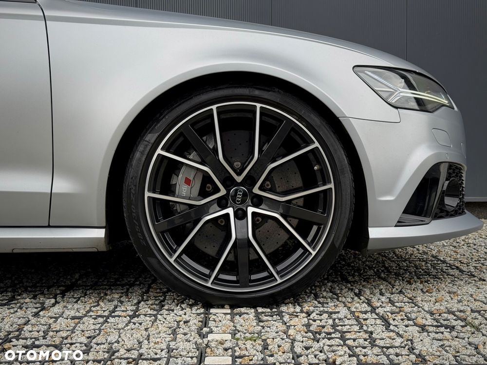 Audi RS6 - 25