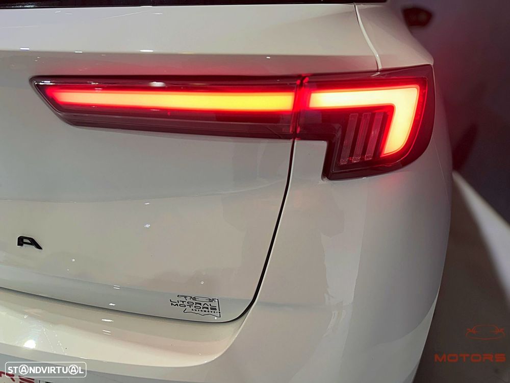 Opel Mokka 1.2 T Ultimate AT - 11