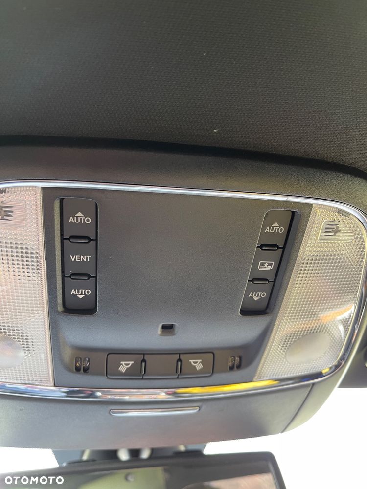 Lancia Thema 3.6 V6 VVT 24V Automatik Executive - 26