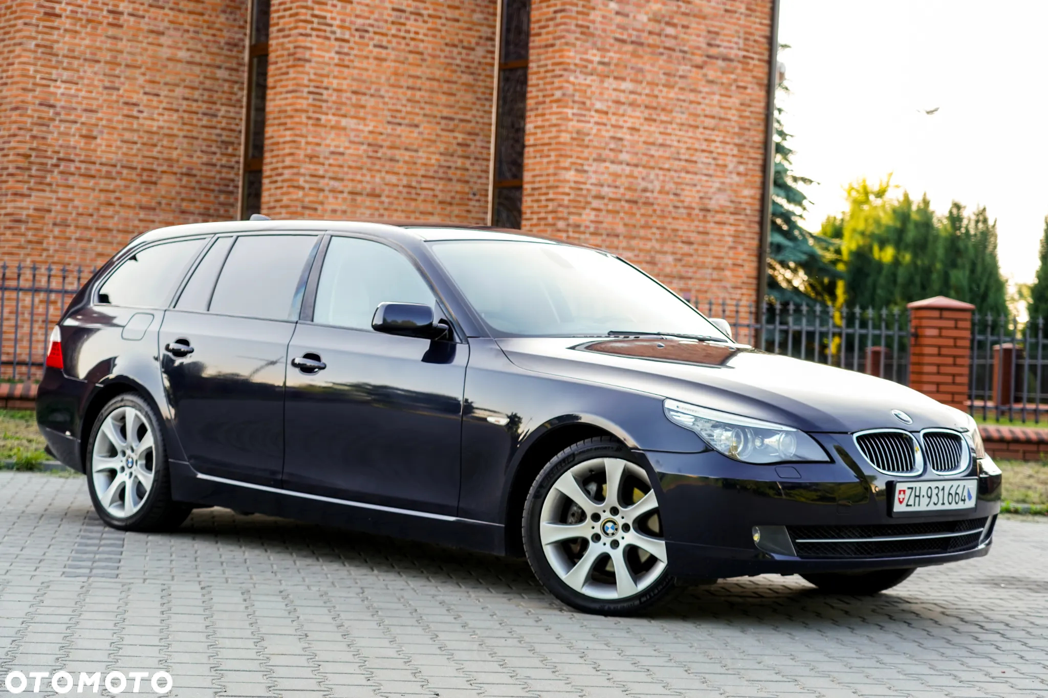 BMW Seria 5 - 12