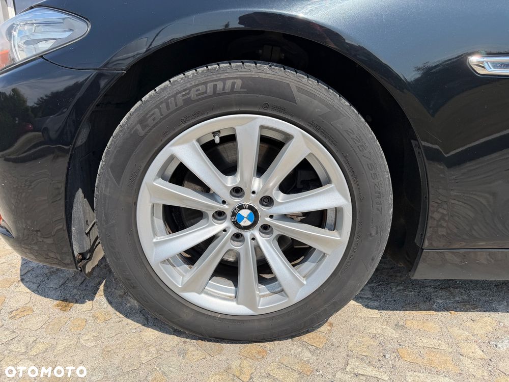 BMW Seria 5 518d Sport Line - 18