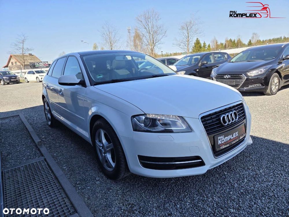 Audi A3 Sportback - 4