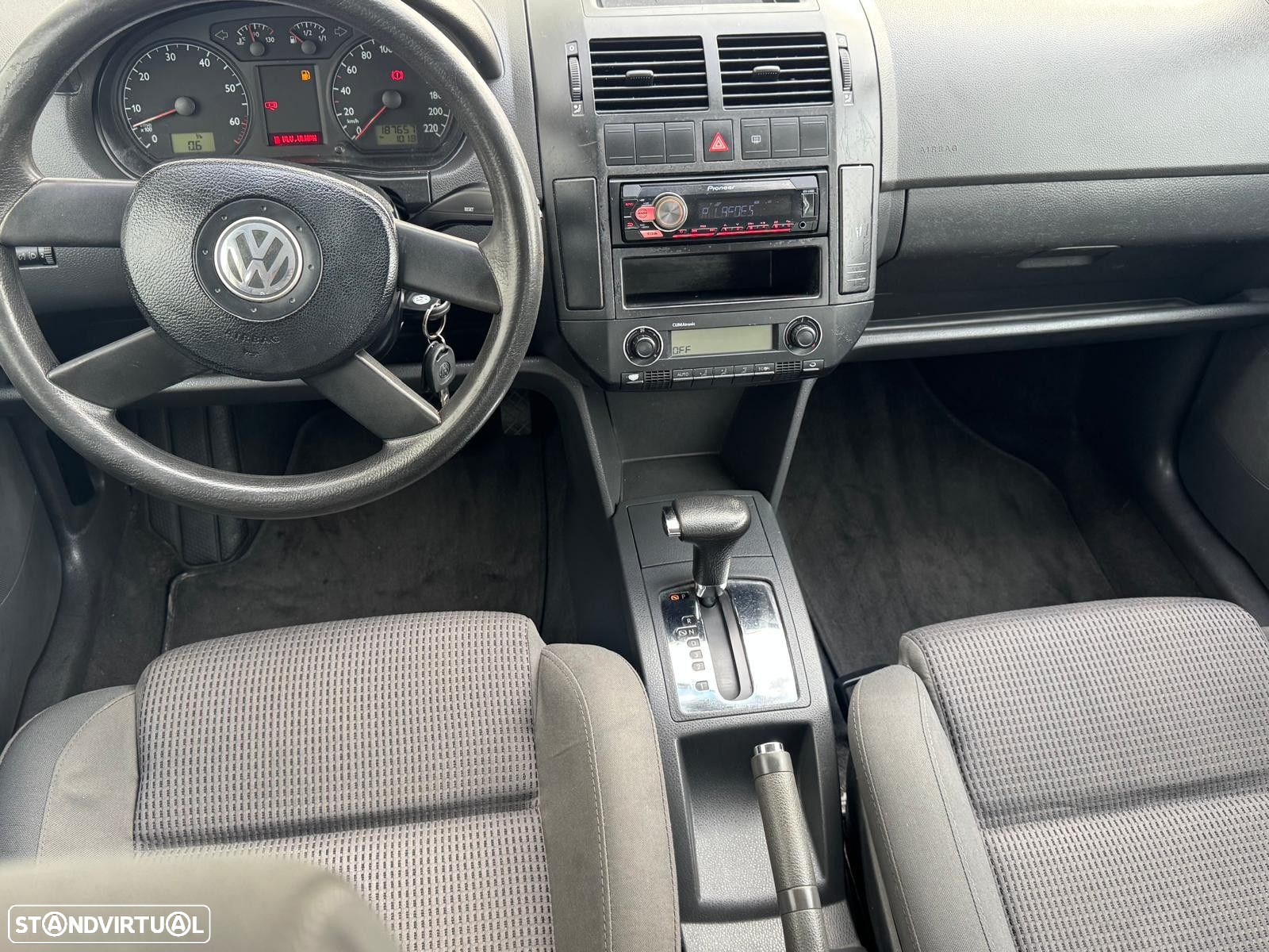 VW Polo - 7