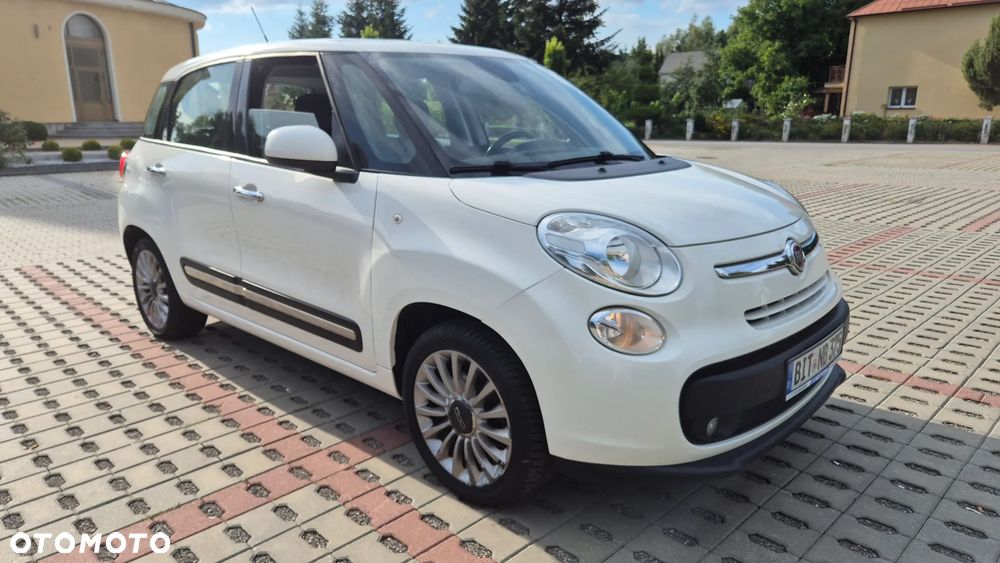 Fiat 500L 1.4 16V Urban Edition - 4