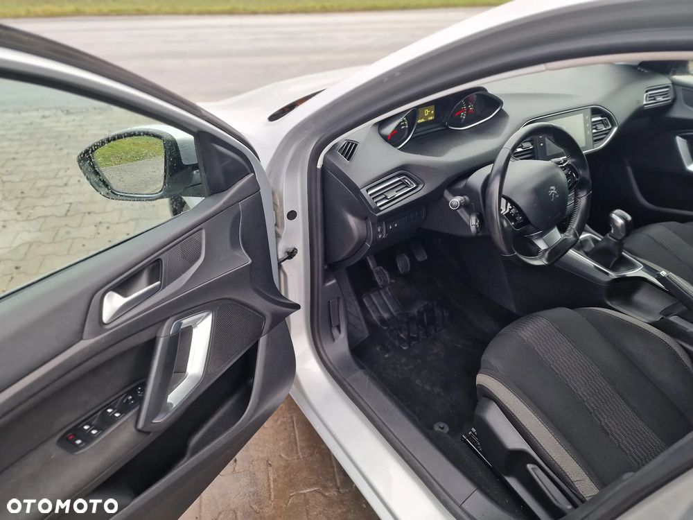 Peugeot 308 BlueHDi 100 Stop & Start Business-Line - 11