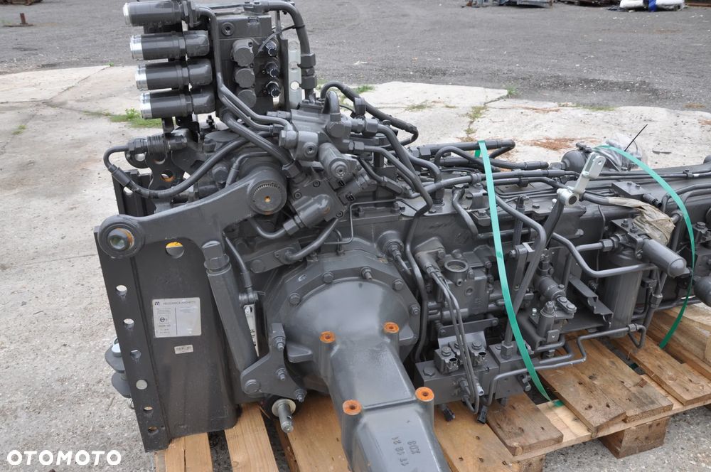 SKRZYNIA BIEGÓW MOST ROZDZIELACZ DEUTZ FAHR 6120 C TTV NOWY - 3