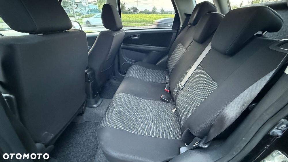 Suzuki SX4 1.6 GLX / Comfort - 14