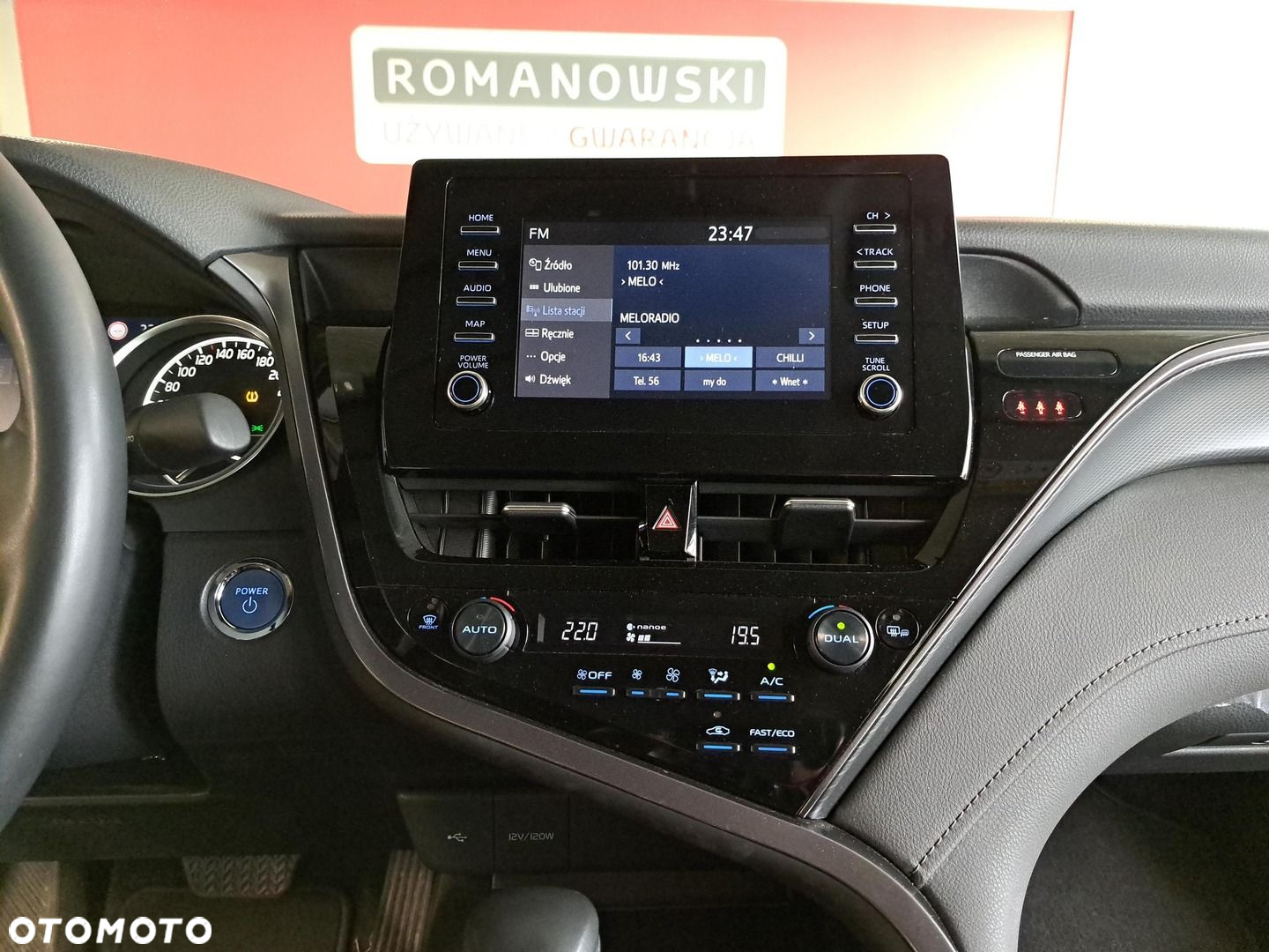 Toyota Camry 2.5 Hybrid Comfort CVT - 20