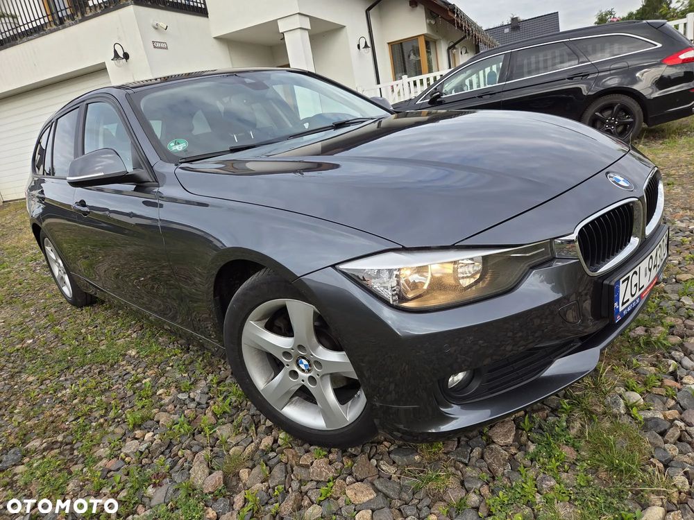 BMW Seria 3 318d - 2