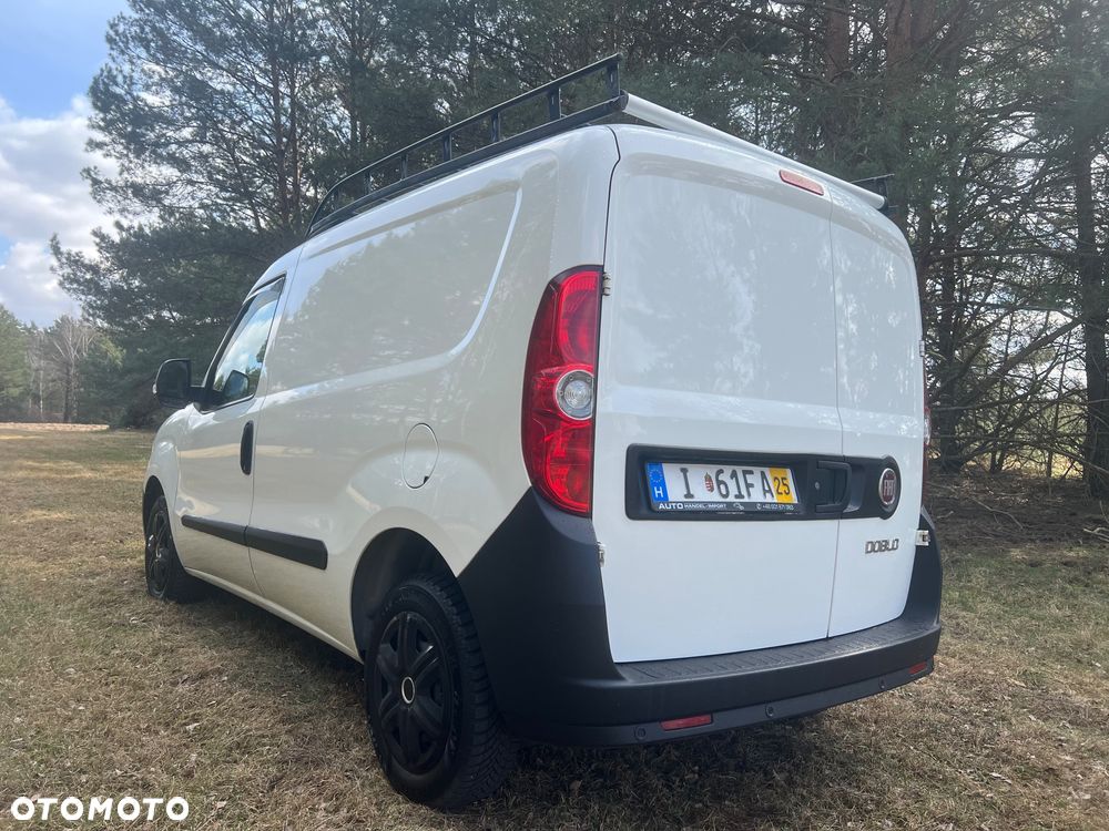Fiat Doblo - 17