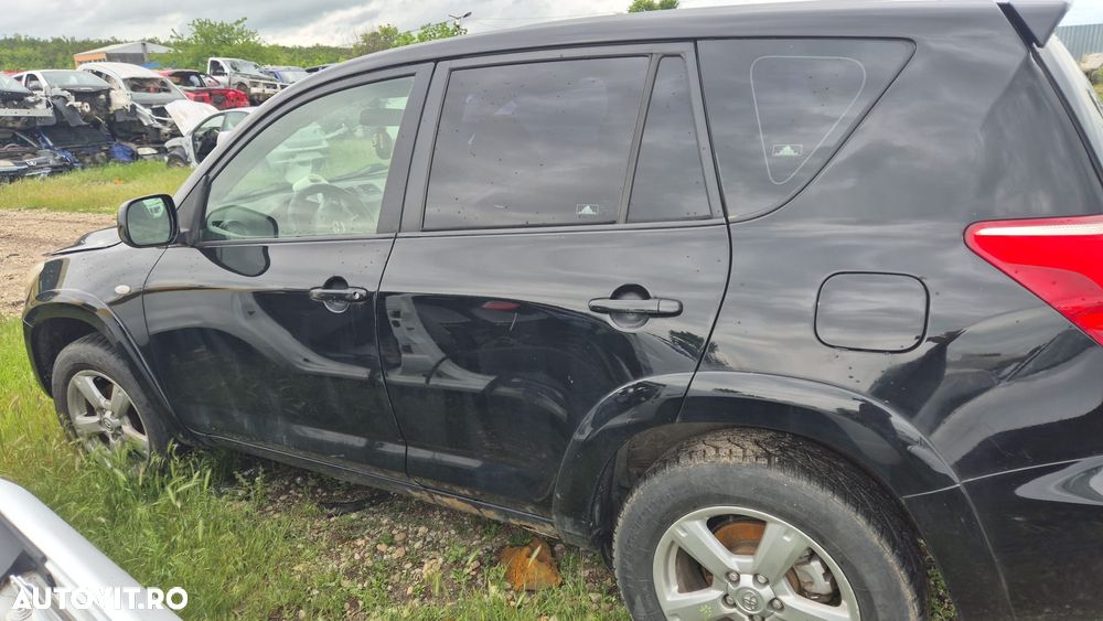 DEZMEMBREZ TOYOTA RAV4 - 5
