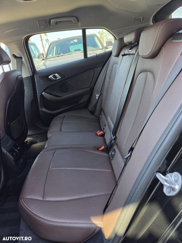BMW Seria 1 118i Aut. Luxury Line - 12