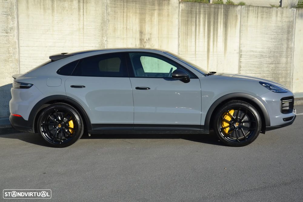 Porsche Cayenne Coupé Turbo GT Tiptronic S - 12