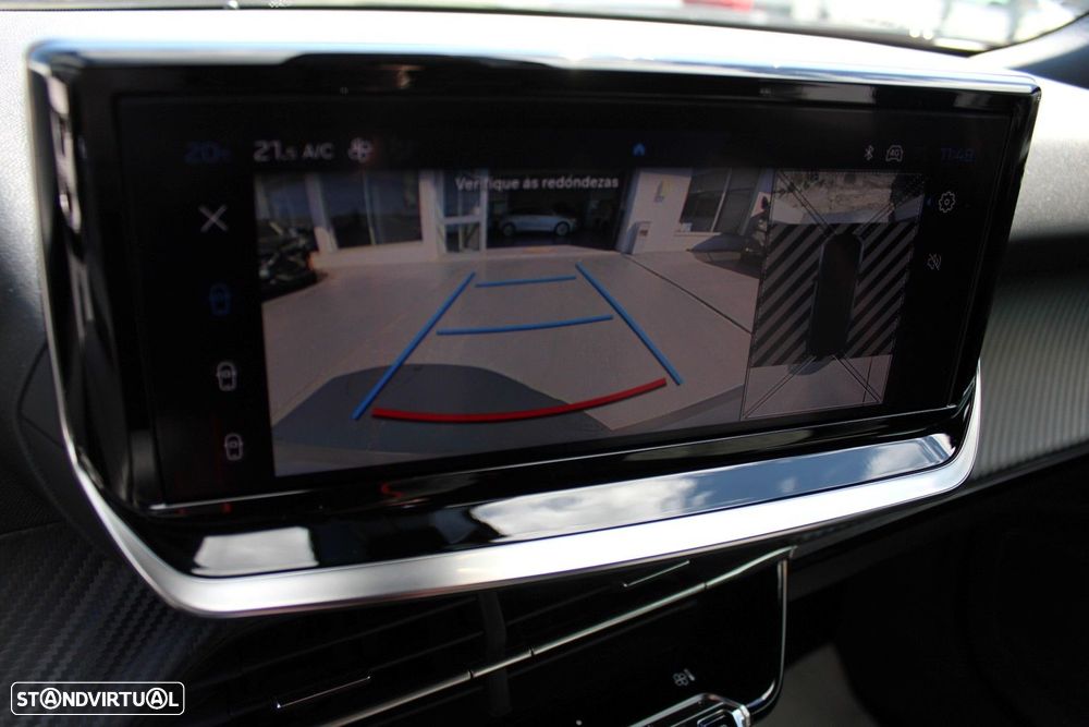 Peugeot 2008 1.2 PureTech Allure Pack - 16