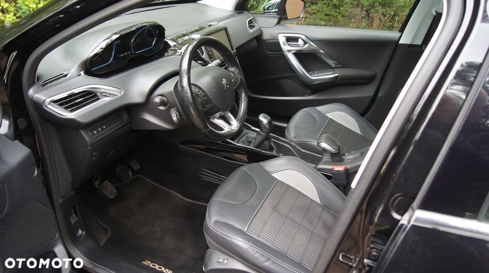 Peugeot 2008 PureTech 110 Stop&Start Business-Line - 11