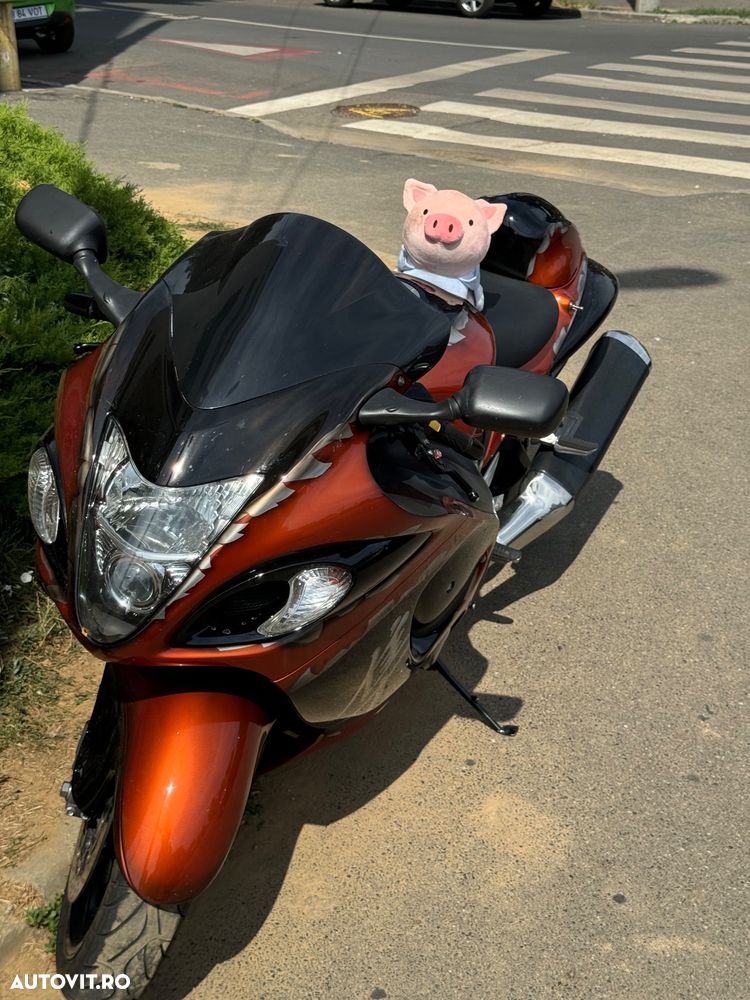 Suzuki GSX 1300R Hayabusa - 6