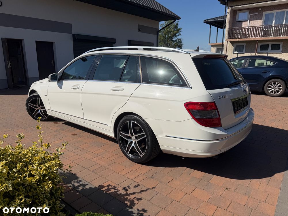 Mercedes-Benz Klasa C 180 Kompressor Automatik BlueEFFICIENCY Avantgarde - 12
