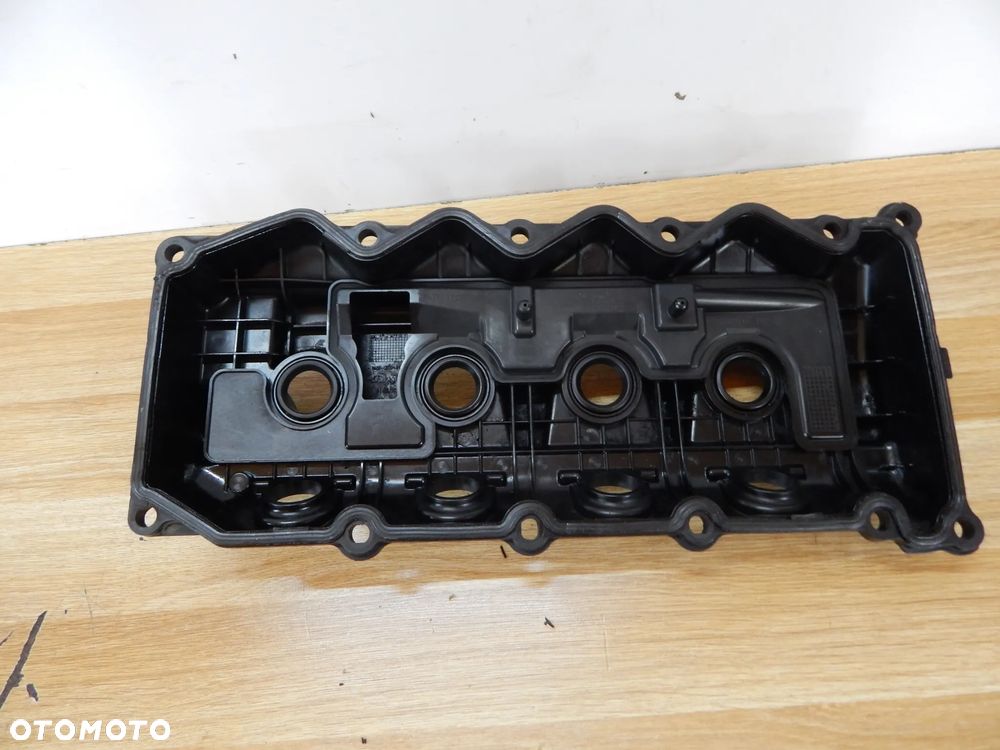 Pokrywa dekiel zaworów 2.5 dci Nissan Navara D40 Pathfinder Cabstar Renault Maxity 05-19  Łuków części - 2