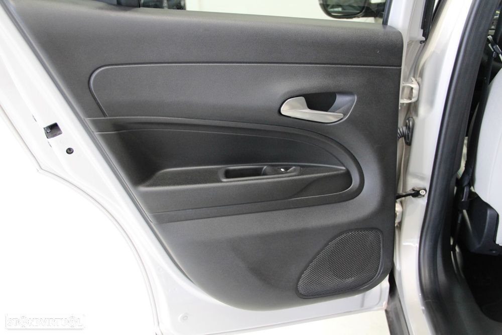 Fiat 600 1.2 Hybrid La Prima - 26