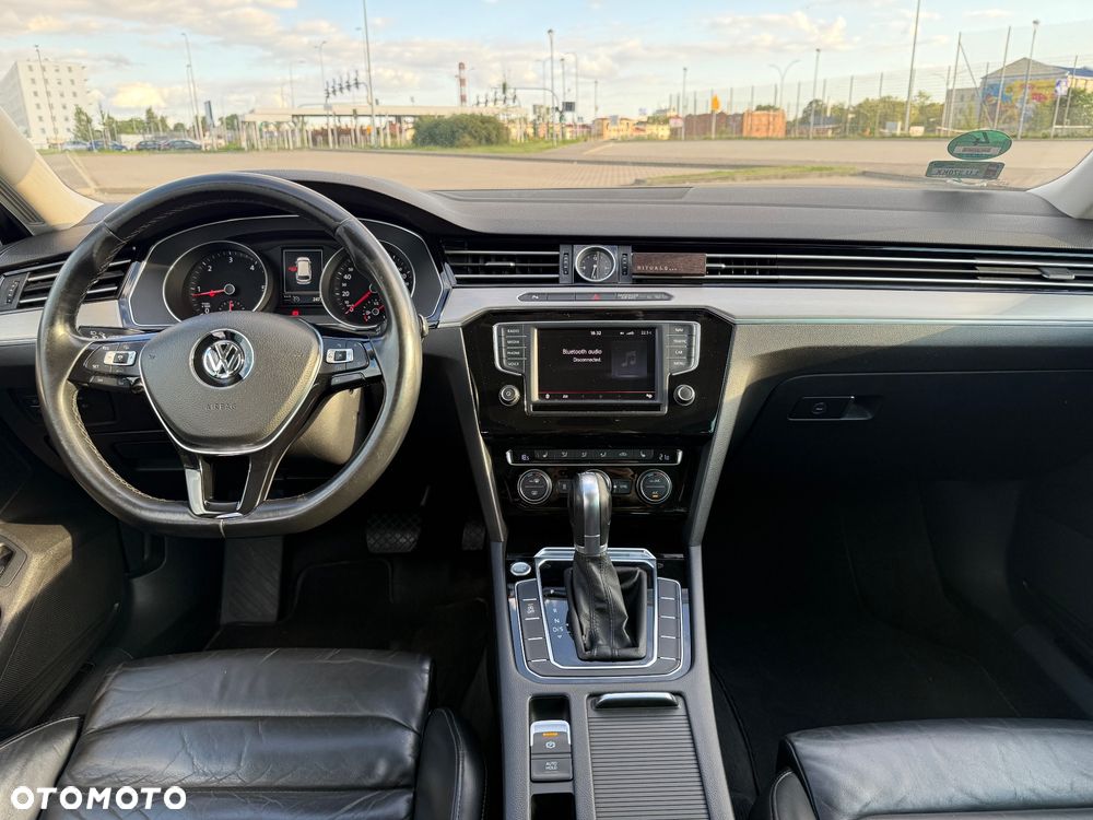 Volkswagen Passat 2.0 TDI BMT Highline DSG7 - 13