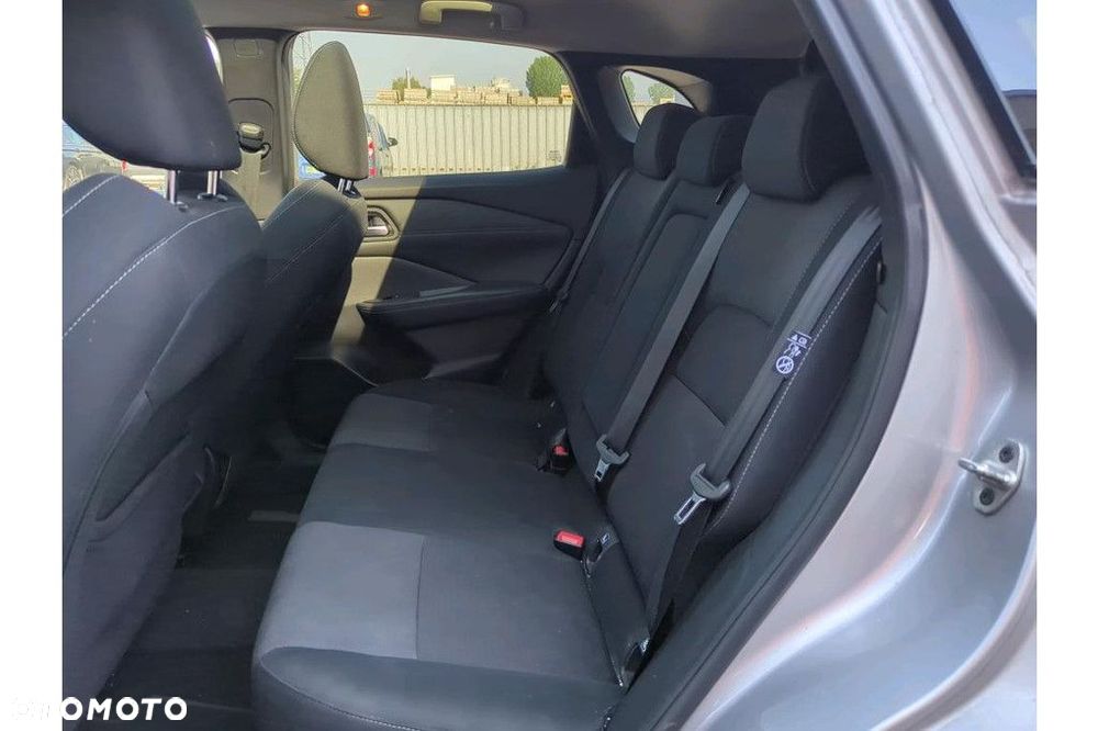 Nissan Qashqai 1.3 DIG-T MHEV N-Connecta Xtronic - 11
