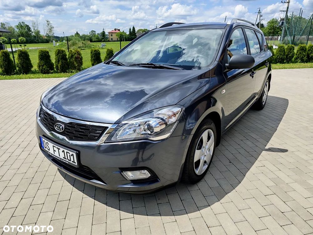 Kia Ceed 1.4 CVVT LX - 1