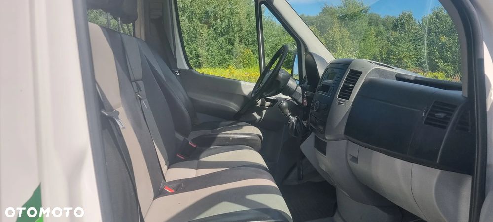 Volkswagen Crafter - 23