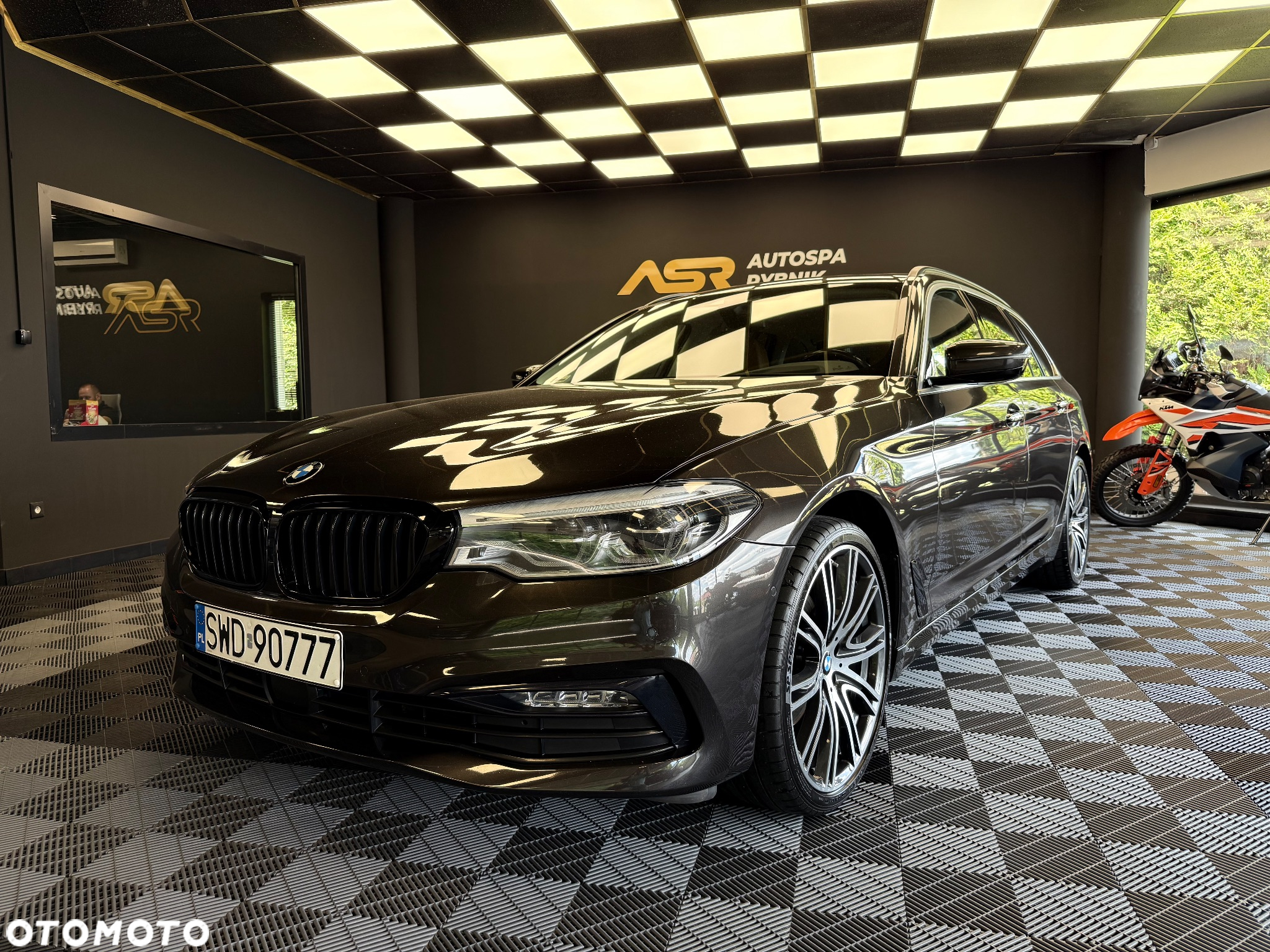 BMW Seria 5 520d Luxury Line sport - 6