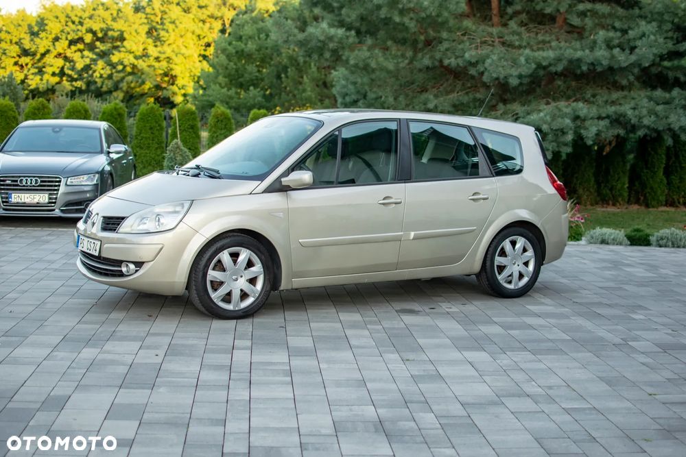 Renault Grand Scenic - 3