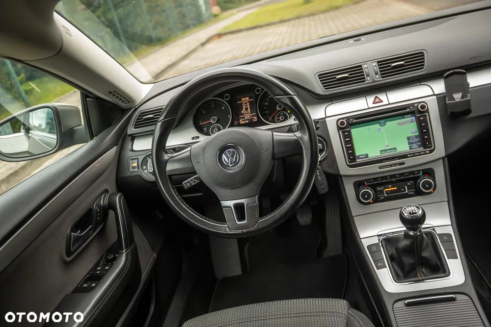 Volkswagen Passat CC 2.0 TDI - 37