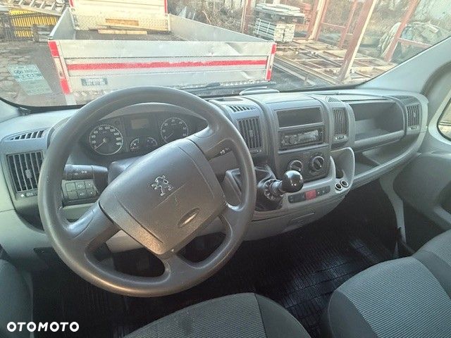 Peugeot Boxer 335 - 19