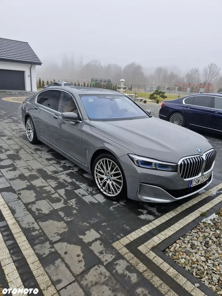 BMW Seria 7 740d xDrive sport - 3